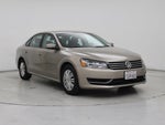 2015 Passat Thumbnail 1