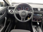 2015 Passat Thumbnail 10