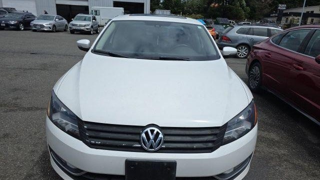 2015 Volkswagen Passat 1.8T Limited Edition