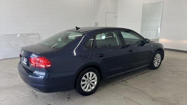 2015 Volkswagen Passat 1.8T Wolfsburg Edition