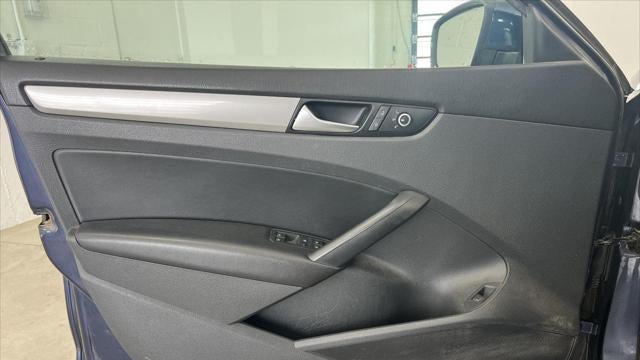 2015 Volkswagen Passat 1.8T Wolfsburg Edition