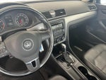 2015 Passat Thumbnail 19