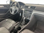 2015 Passat Thumbnail 28