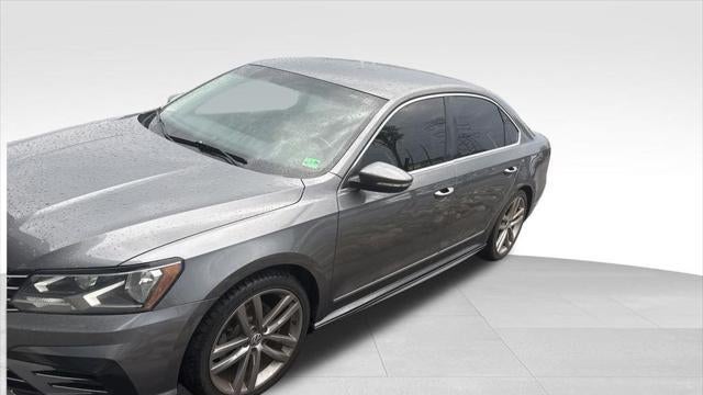 2016 Volkswagen Passat 1.8T R-Line