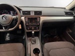 2016 Passat Thumbnail 11