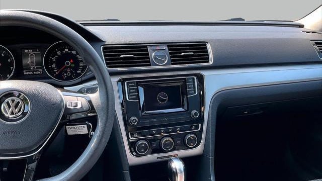 2016 Volkswagen Passat 1.8T S