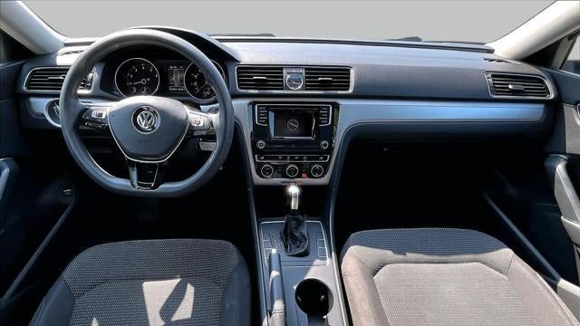 2016 Volkswagen Passat 1.8T S