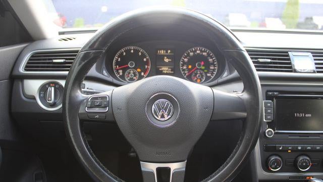 2015 Volkswagen Passat 1.8T Limited Edition