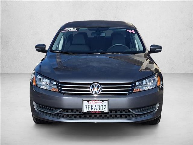 2014 Volkswagen Passat - $7,537