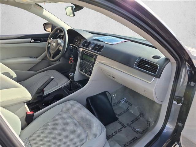 2014 Volkswagen Passat - $7,537