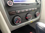 2015 Passat Thumbnail 14