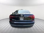 2018 Passat Thumbnail 6
