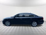 2018 Passat Thumbnail 8