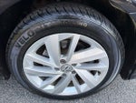 2018 Passat Thumbnail 12