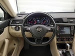 2018 Passat Thumbnail 10