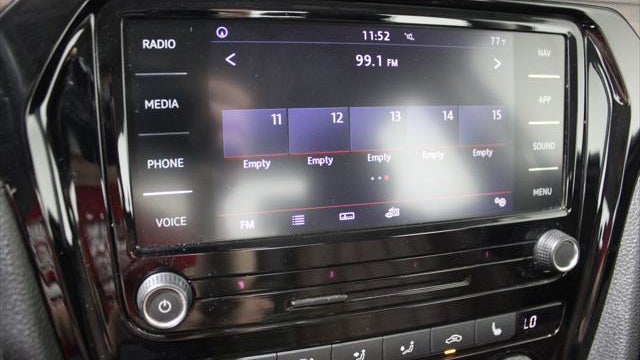 2022 Volkswagen Passat Limited Edition