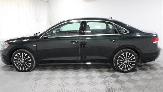 2022 Volkswagen Passat Limited Edition