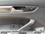 2018 Passat Thumbnail 17