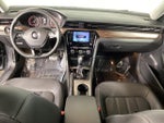 2022 Passat Thumbnail 18