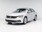 2018 Passat Thumbnail 4