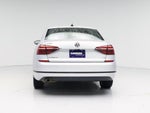 2018 Passat Thumbnail 6