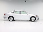 2018 Passat Thumbnail 7