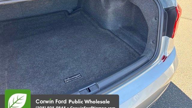 2018 Volkswagen Passat 2.0T SE