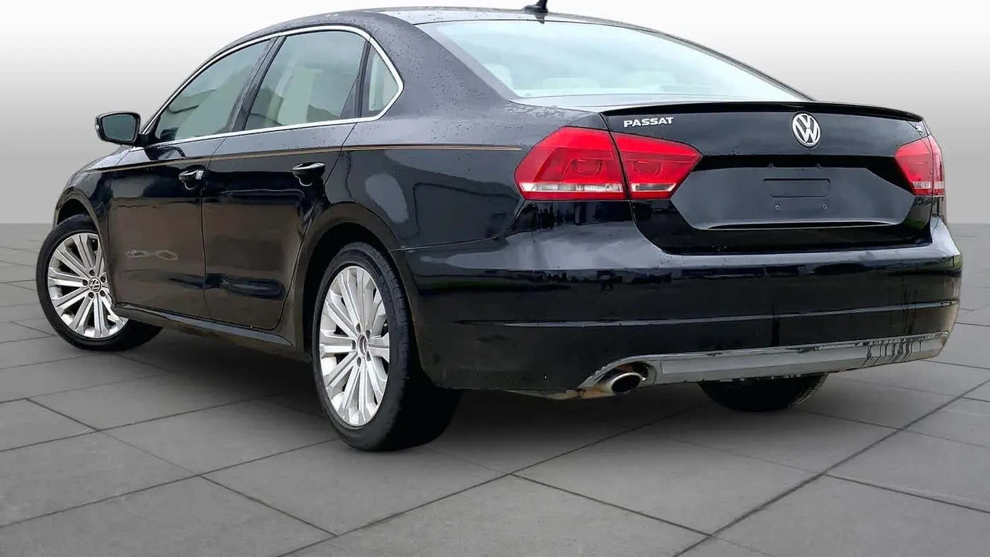 2013 Volkswagen Passat SE
