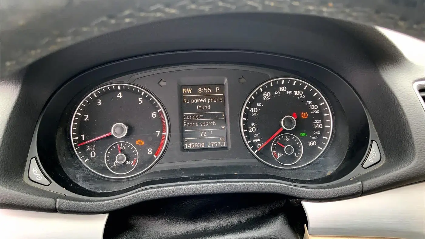 2013 Volkswagen Passat SE