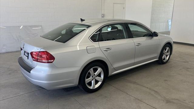 2013 Volkswagen Passat SE PZEV