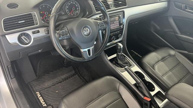 2013 Volkswagen Passat SE PZEV