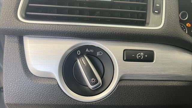 2013 Volkswagen Passat SE PZEV