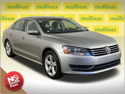 2012 Volkswagen Passat SE Pzev 4DR Sedan 5M
