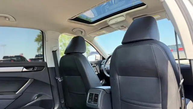 2014 Volkswagen Passat 1.8T SE
