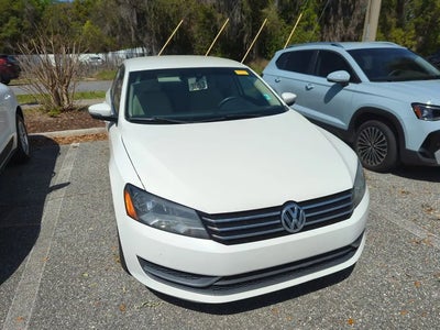 2014 Volkswagen Passat 1.8T SE 4DR Sedan 6A