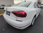 2017 Passat Thumbnail 8