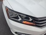 2017 Passat Thumbnail 14