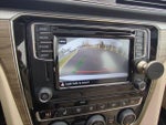 2017 Passat Thumbnail 28