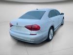 2017 Passat Thumbnail 7