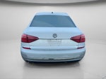 2017 Passat Thumbnail 9