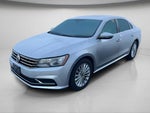2017 Passat Thumbnail 12
