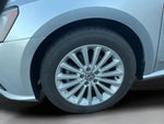 2017 Passat Thumbnail 26