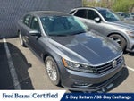 2017 Passat Thumbnail 14