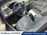 2017 Passat Thumbnail 16