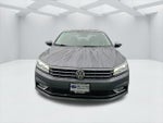 2017 Passat Thumbnail 10