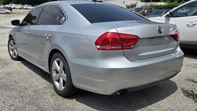 2014 Volkswagen Passat 1.8T SE PZEV