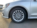 2016 Passat Thumbnail 24