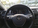 2017 Passat Thumbnail 24