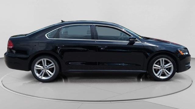 2014 Volkswagen Passat 1.8T SE PZEV