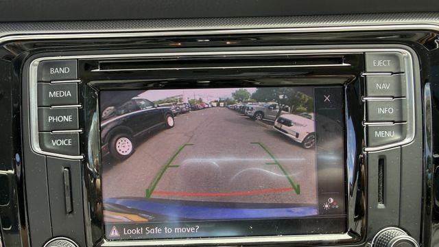 2016 Volkswagen Passat 1.8T SE